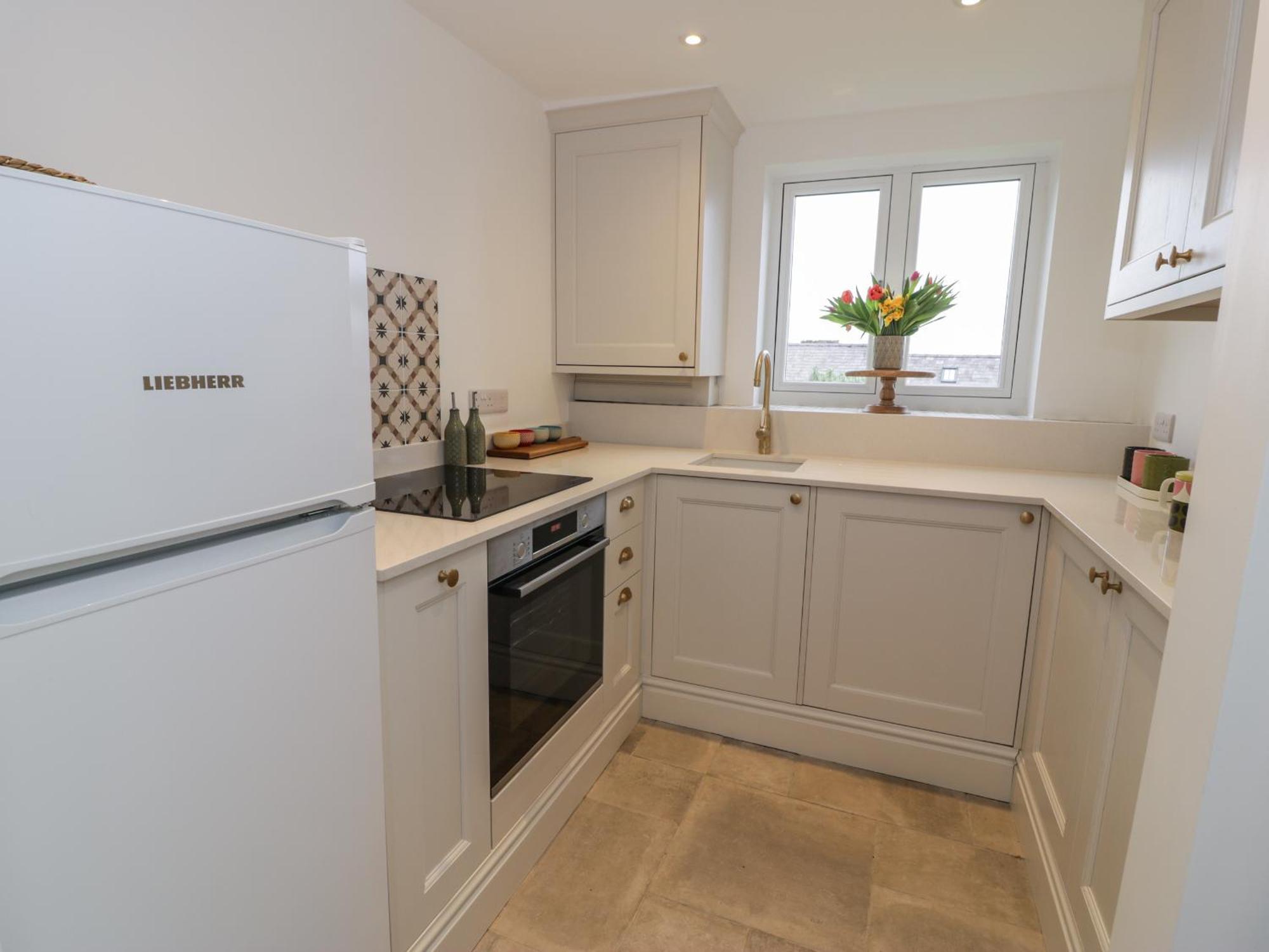 Holiday home Merywen *