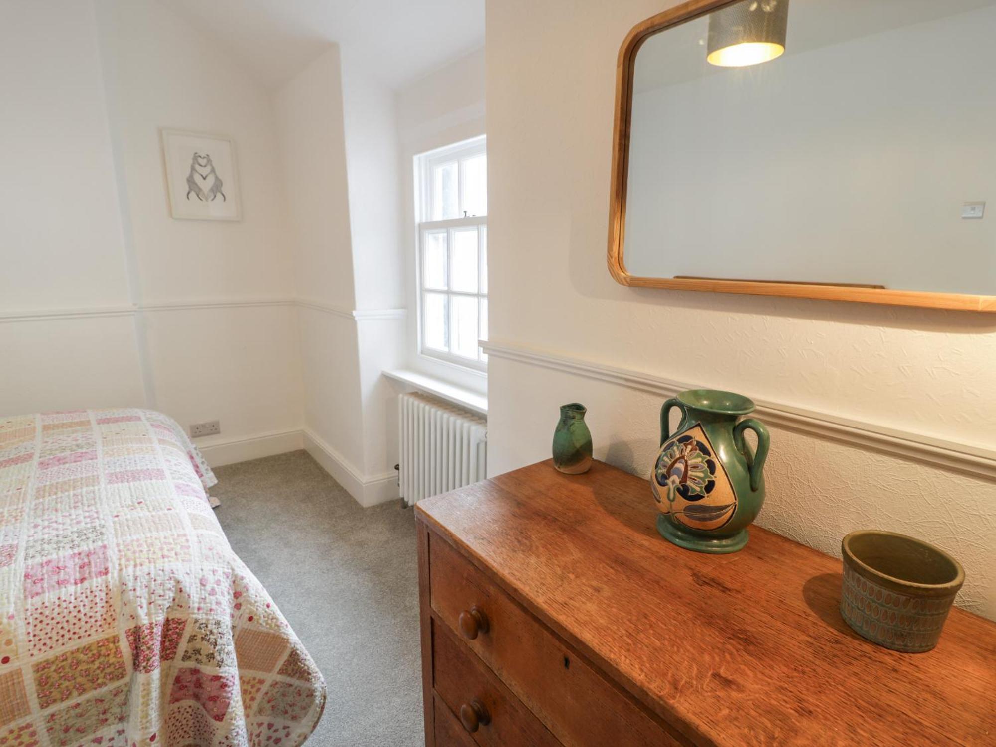 Holiday home Merywen *