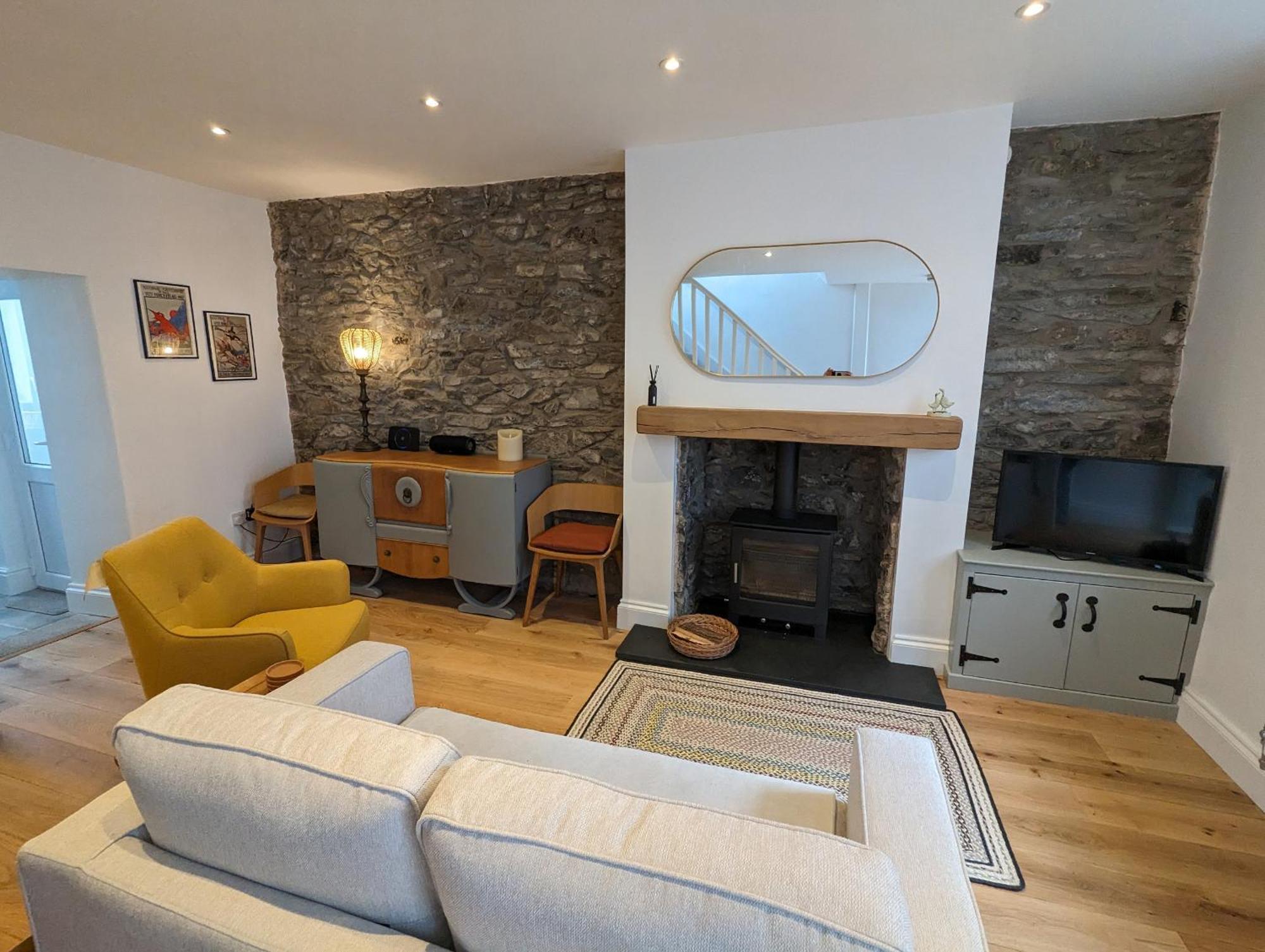 Holiday home Merywen *